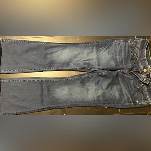 Size 12 Regular. American Eagle kick boot jeans.